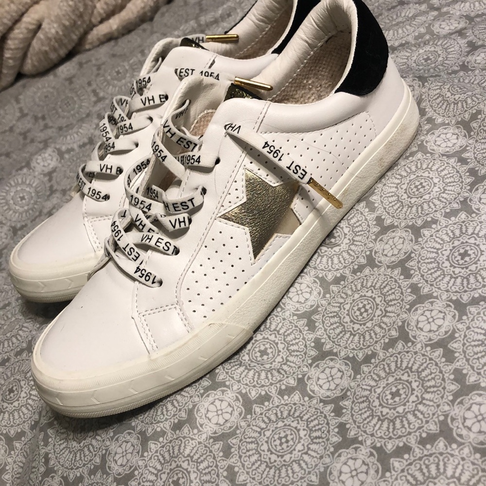 Vintage Havana star sneakers